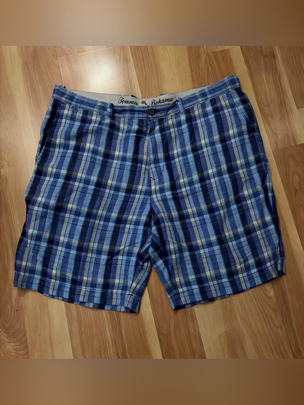 Tommy Bahama Plaid Shorts